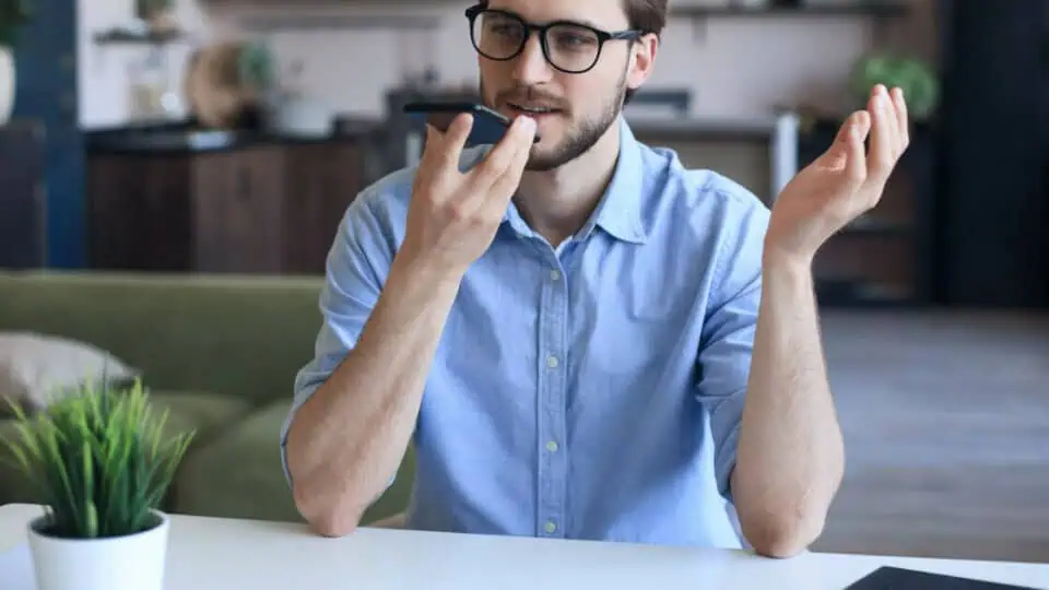 Hlasové vyhľadávanie v&nbsp;e-commerce